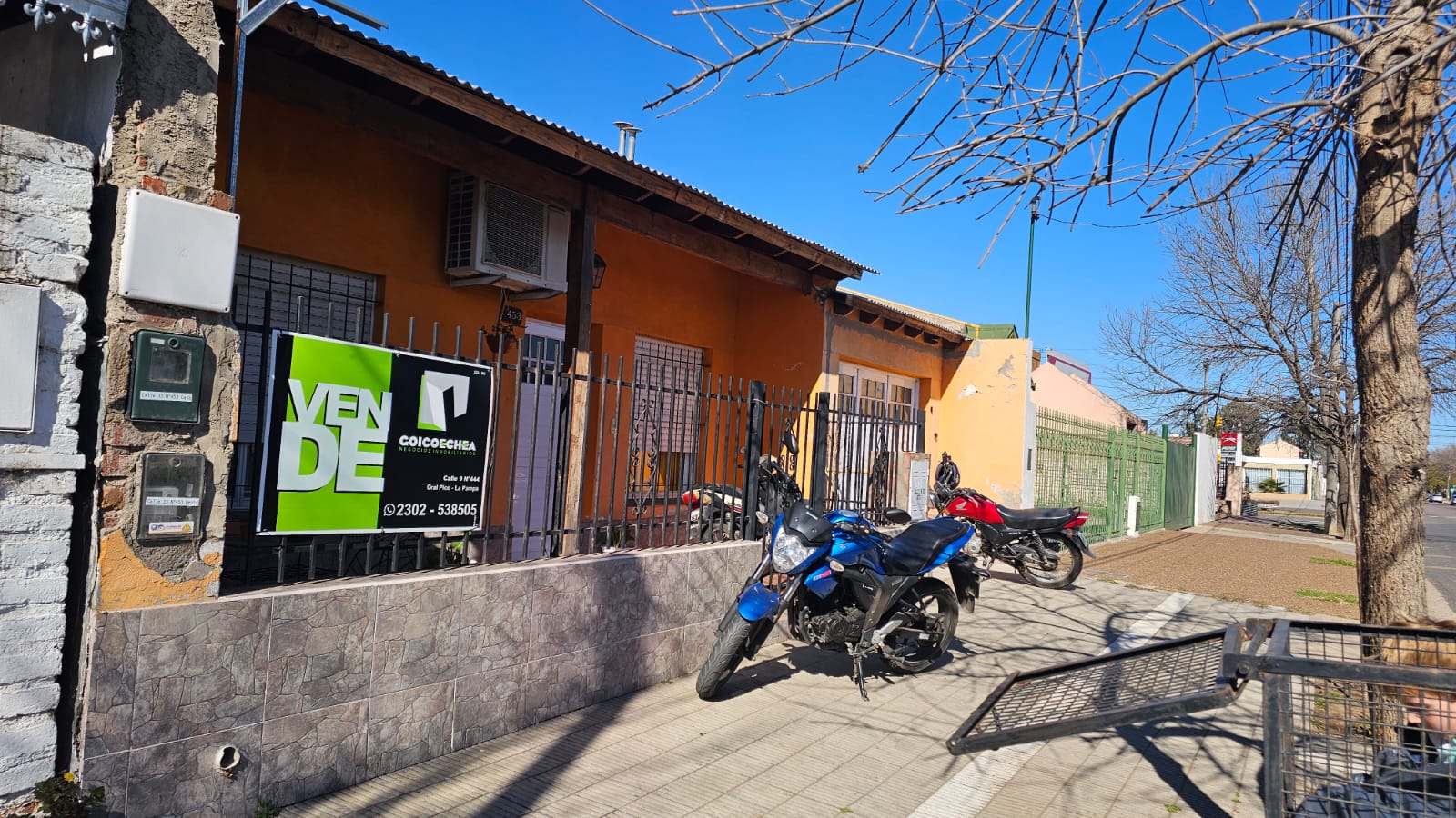 Dos Casas a la Venta